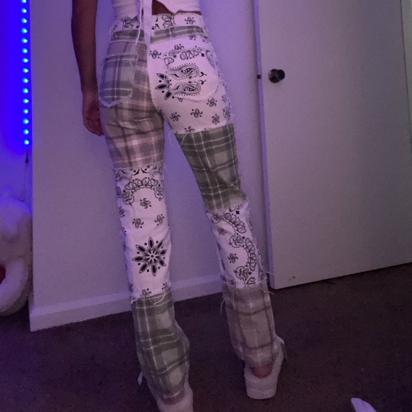 Jaded London Jeans - Picture 6 of 6